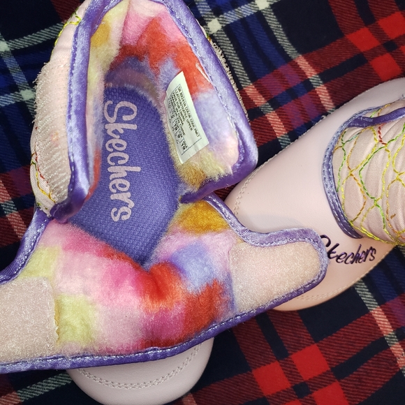 Heart Booties - Picture 3 of 5